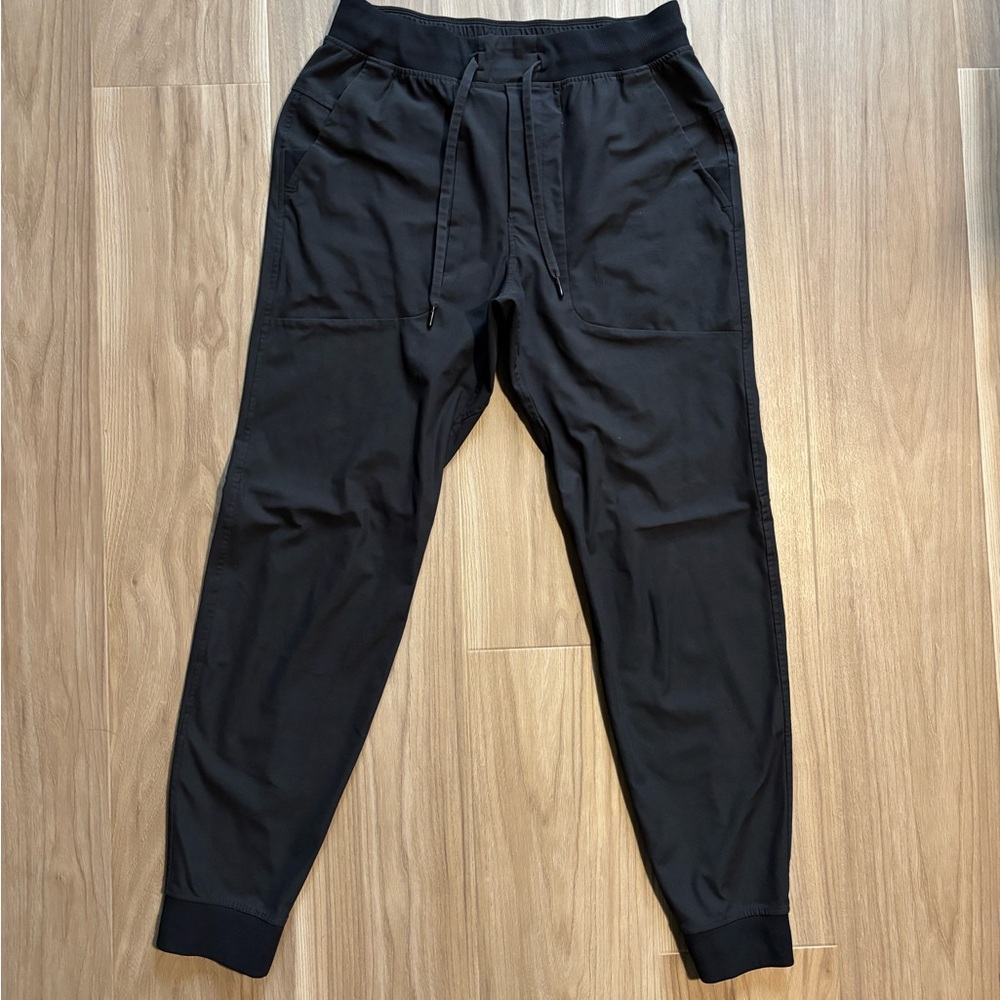 Lululemon ABC black joggers